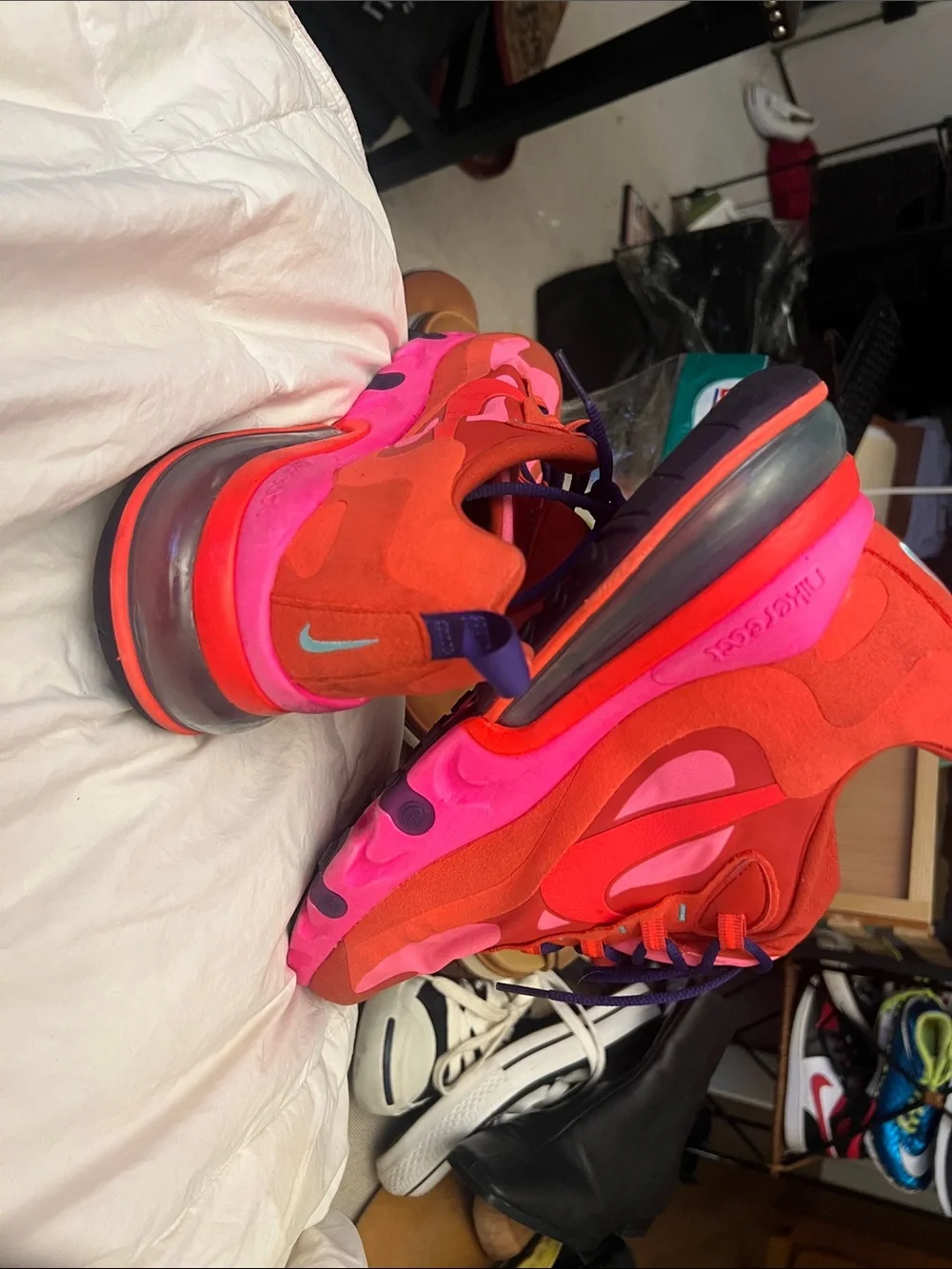 Nike Men's Pink and Red Athletic Sneakers